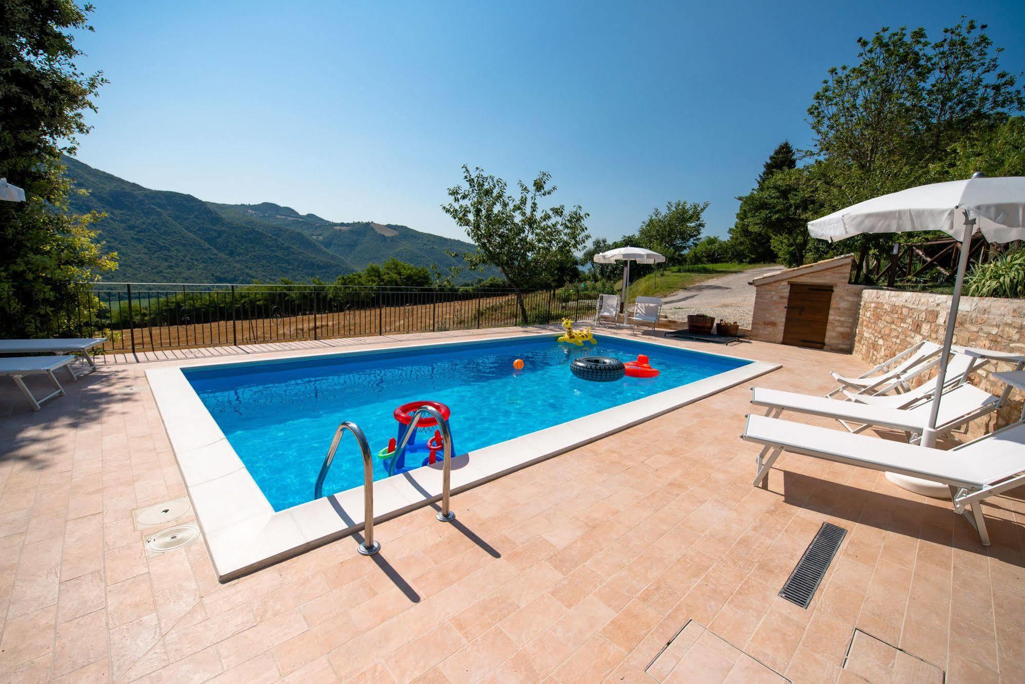 Villa degli Orti Acqualagna Esterno foto